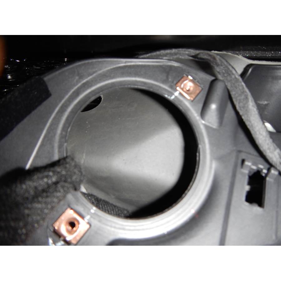 2015 Chevrolet Silverado 2500/3500 Dash speaker removed