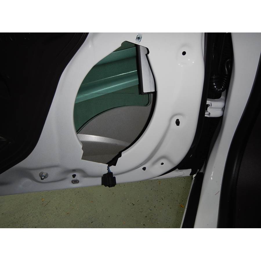2016 Chevrolet Colorado Front speaker removed