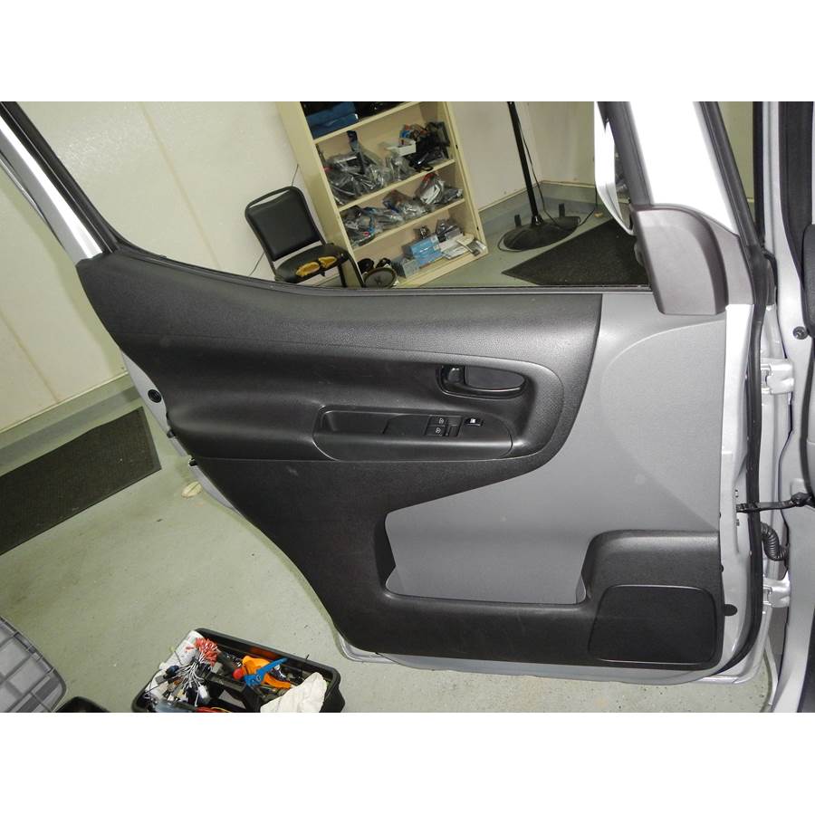 2015 Chevrolet City Express Front door speaker location