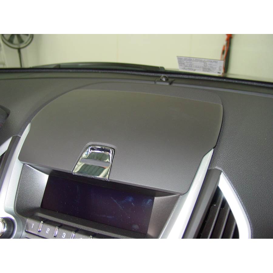 2012 Chevrolet Equinox Center dash speaker location