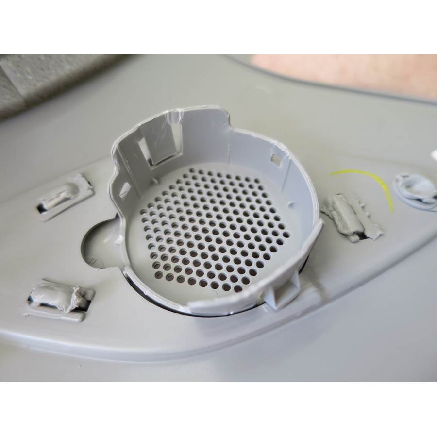 2014 Chevrolet SS Front pillar speaker removed
