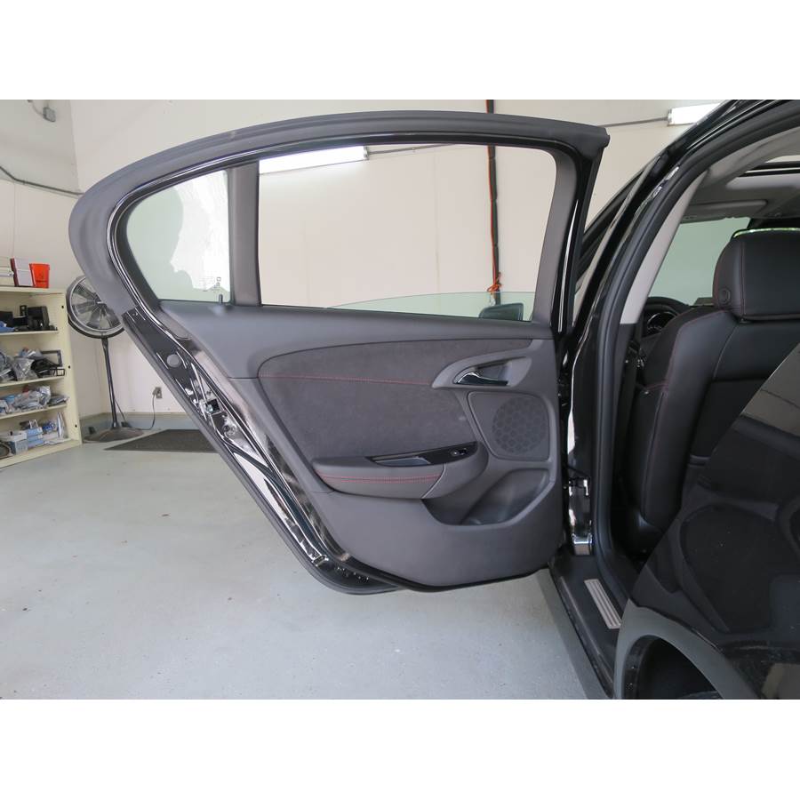 2015 Chevrolet SS Rear door speaker location