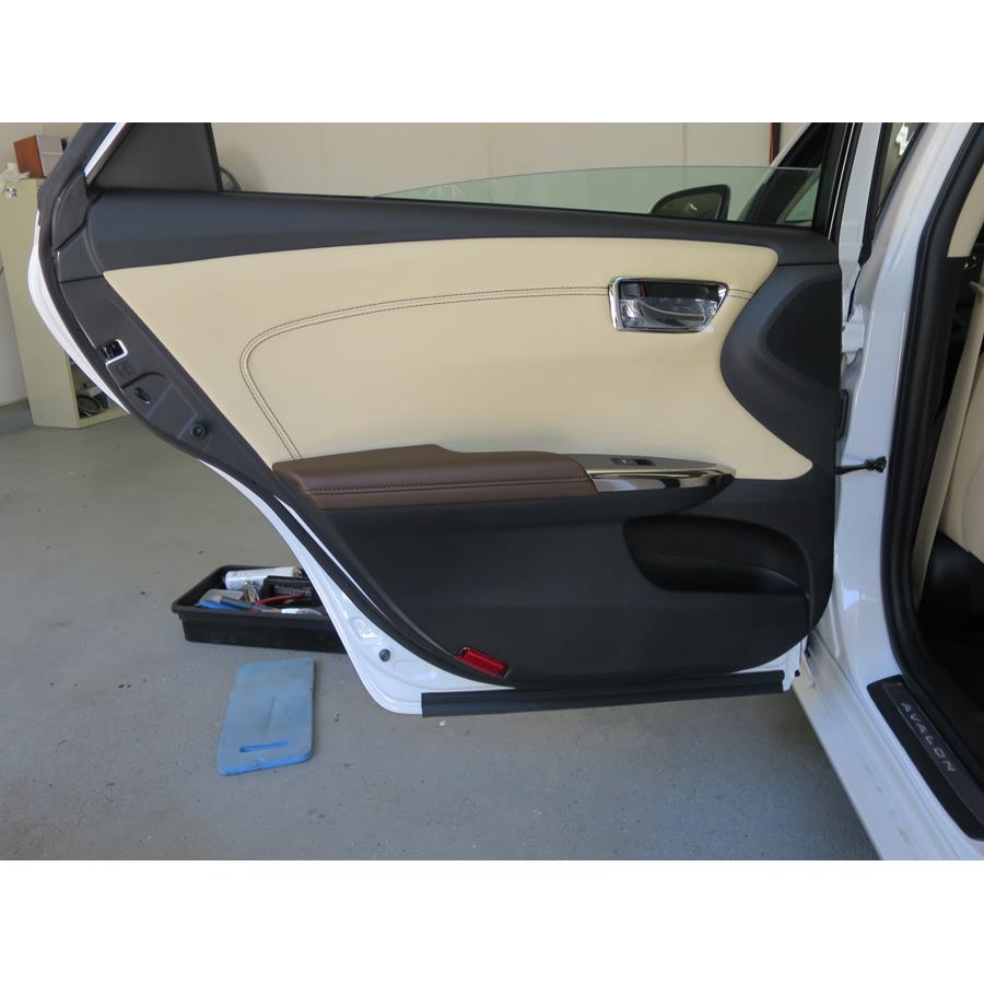 2013 Toyota Avalon Rear door speaker location