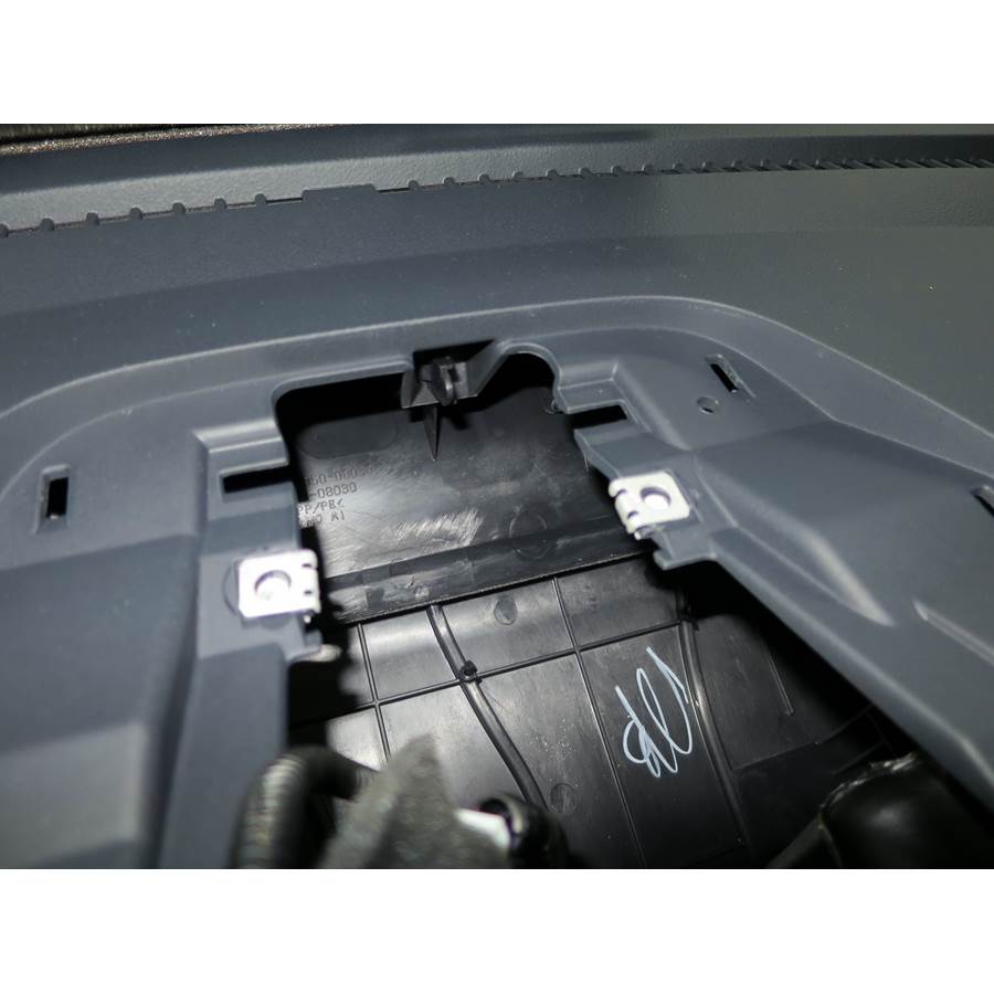 2015 Toyota Sienna Center dash speaker removed