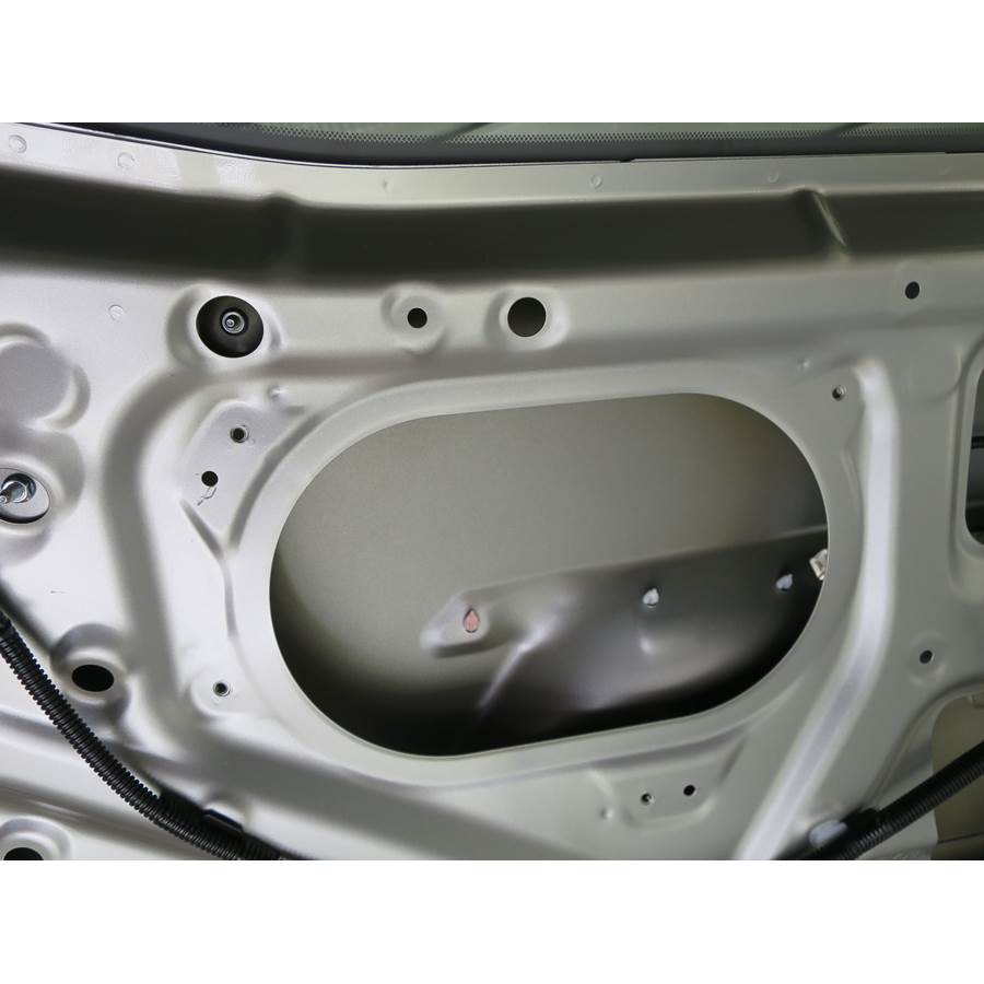 2019 Toyota Sienna Tailgate speaker removed
