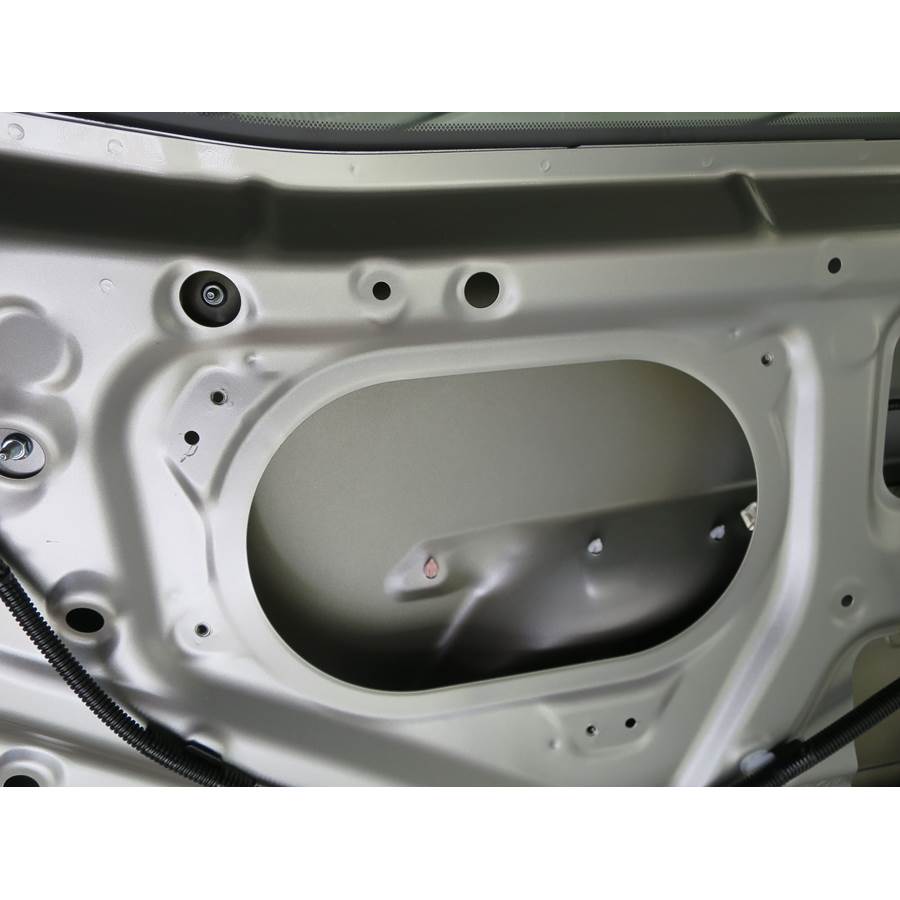 2020 Toyota Sienna Tailgate speaker removed