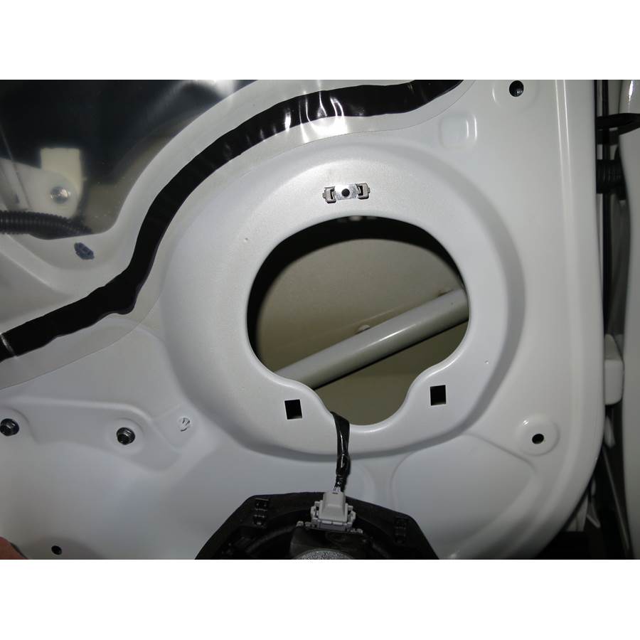 2022 Honda HR-V Rear door speaker removed