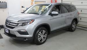 2017 Honda Pilot LX Exterior