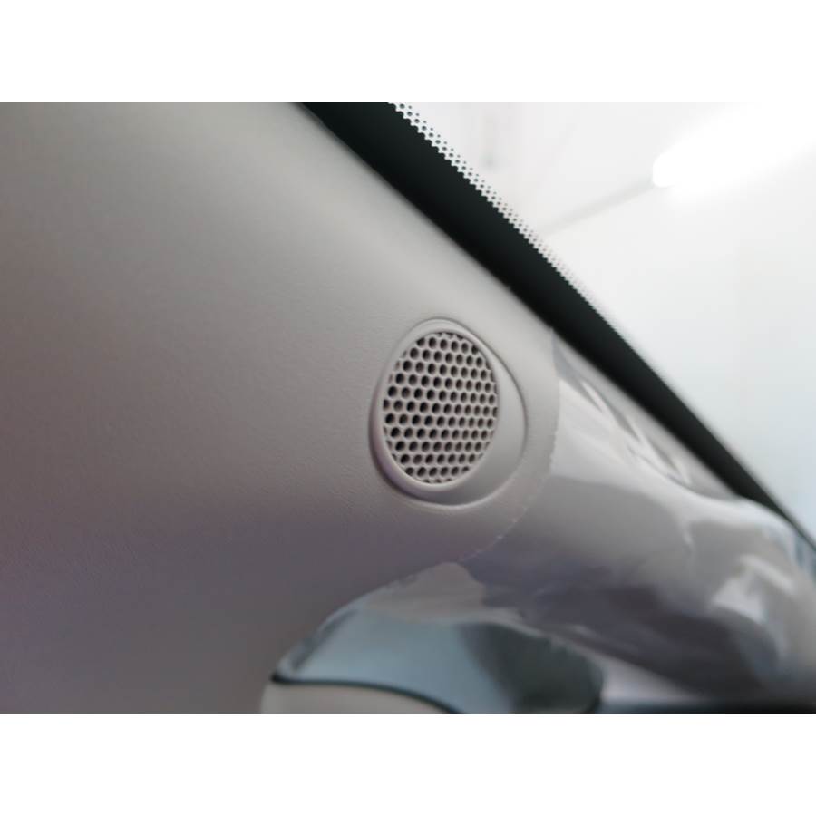 2016 Nissan Leaf Front pillar speaker location