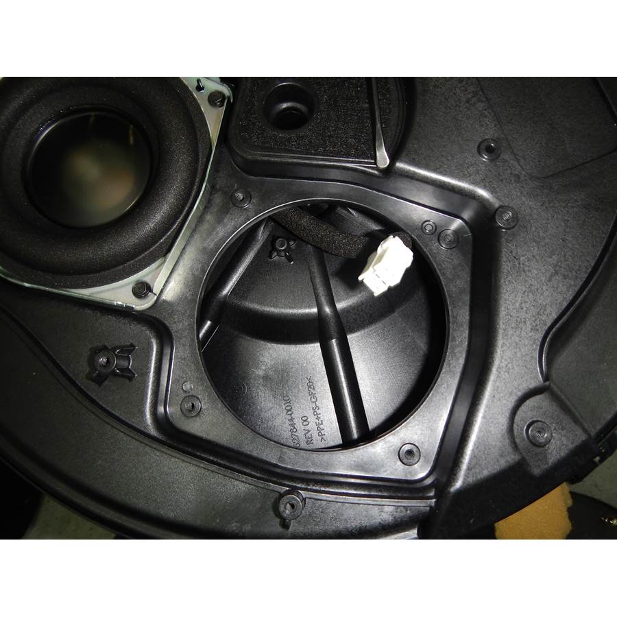 2020 Nissan Murano Under cargo floor speaker removed