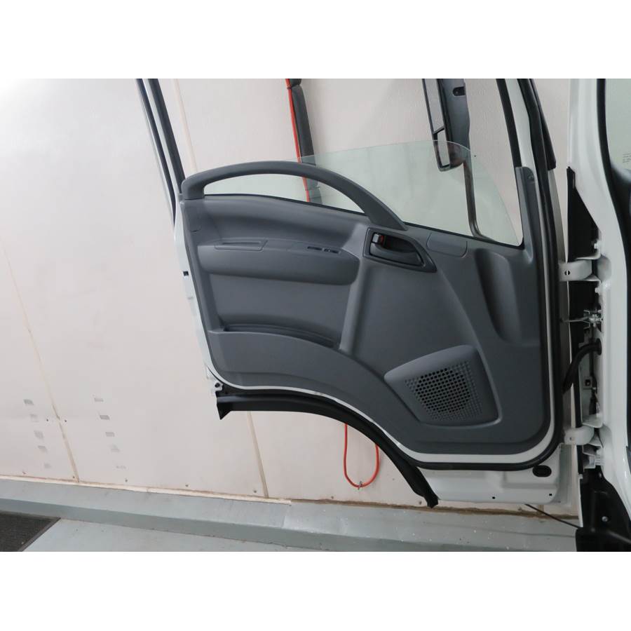 2019 Chevrolet 4500LCF Front door speaker location