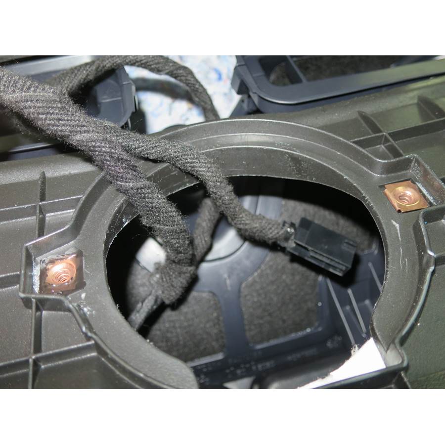 2015 GMC Acadia Center dash speaker removed