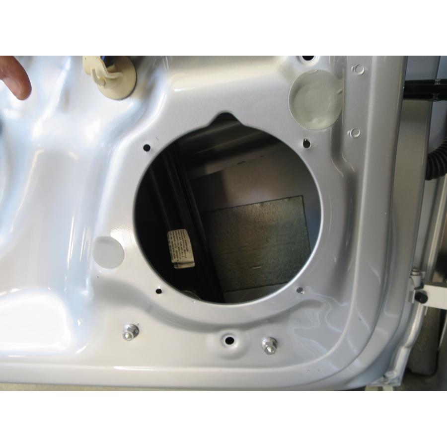 2018 Volkswagen Golf Front speaker removed