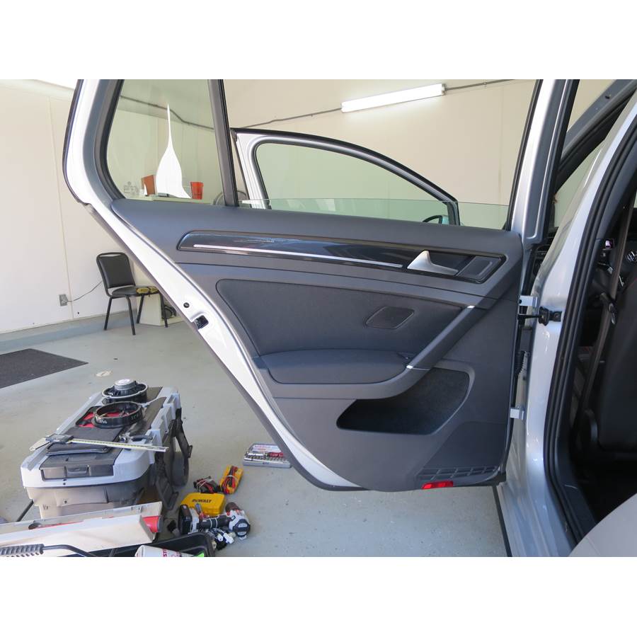 2015 Volkswagen Golf Rear door speaker location