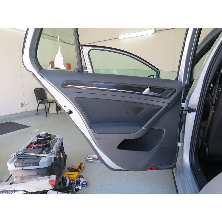 2020 Volkswagen Golf Rear door speaker location