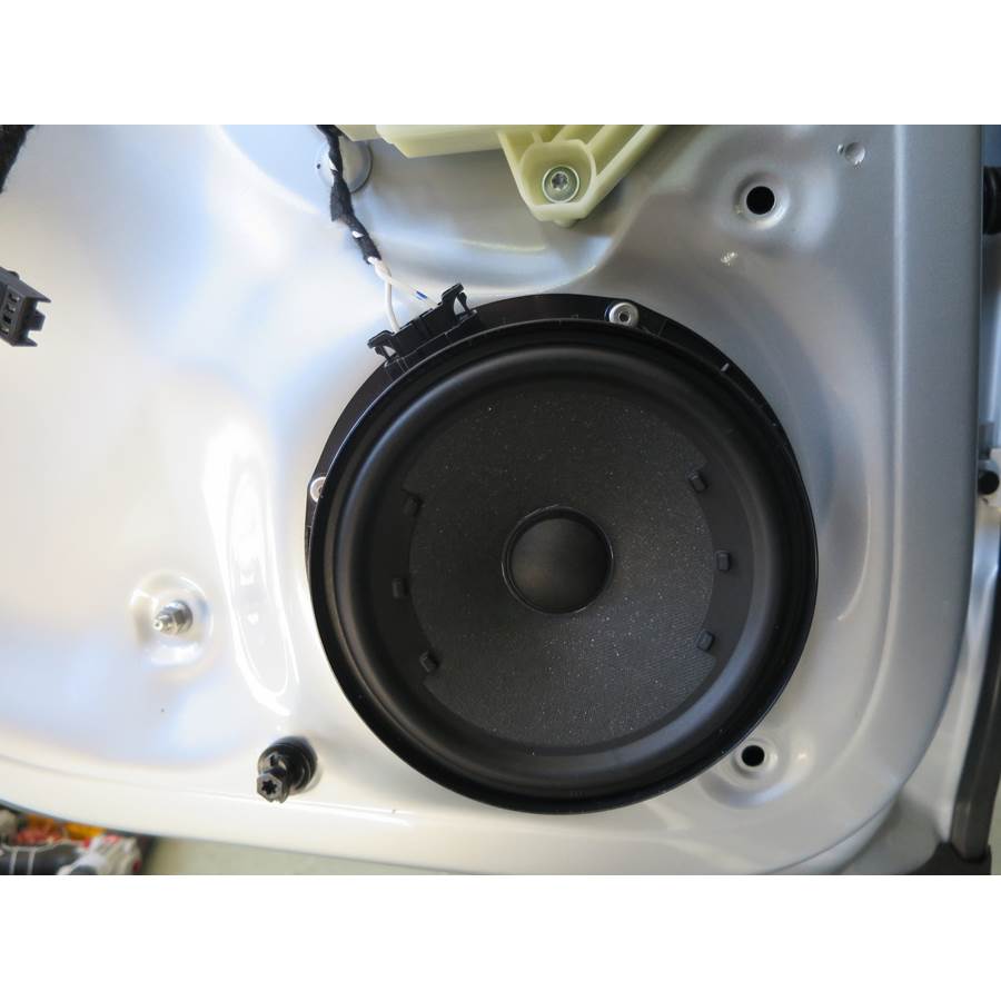 2020 Volkswagen Golf Rear door woofer