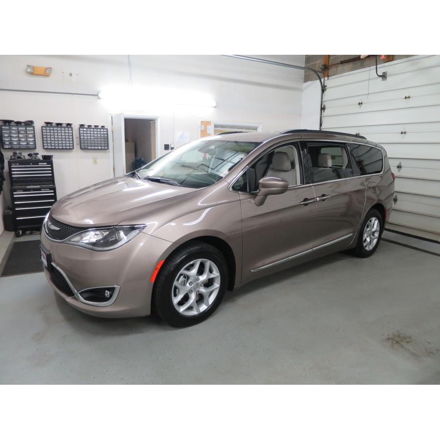 2017 Chrysler Pacifica Exterior