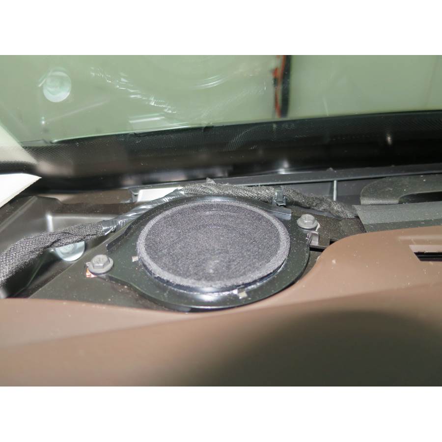 2022 Chrysler Voyager Dash speaker