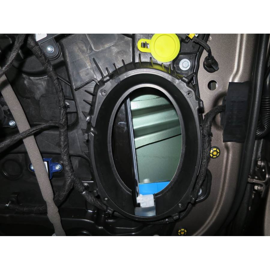 2024 Chrysler Pacifica Front speaker removed