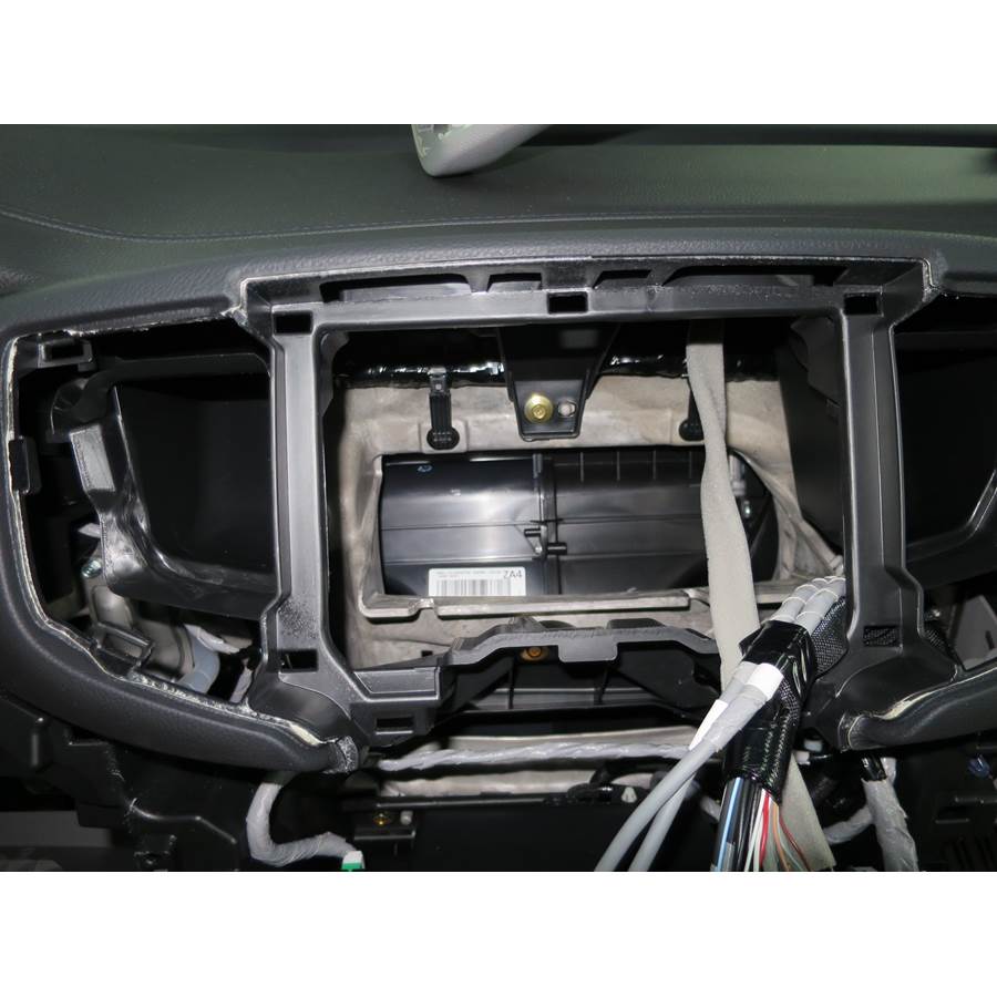 2022 Honda Ridgeline Factory radio removed