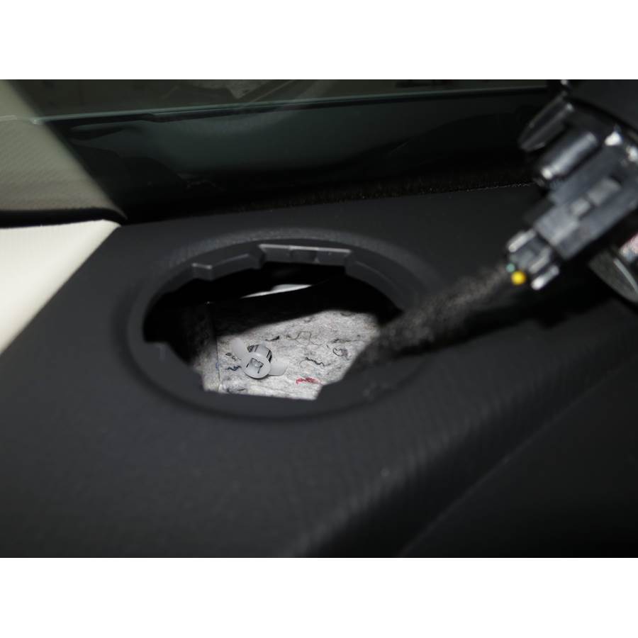 2018 Mazda CX-3 Dash speaker removed