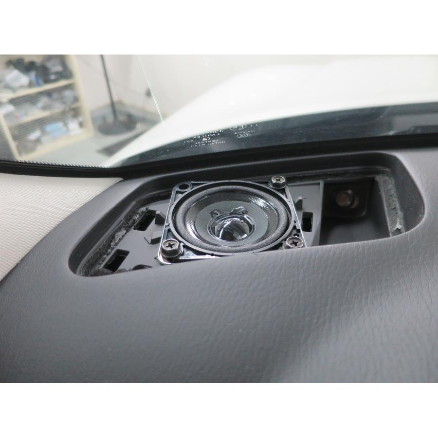 2018 Nissan Armada Dash speaker