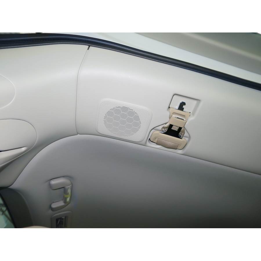 2021 Nissan Armada Rear roof speaker location