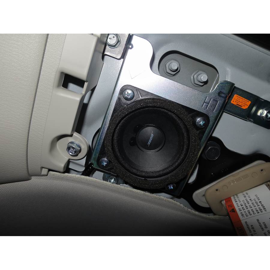 2021 Nissan Armada Rear roof speaker