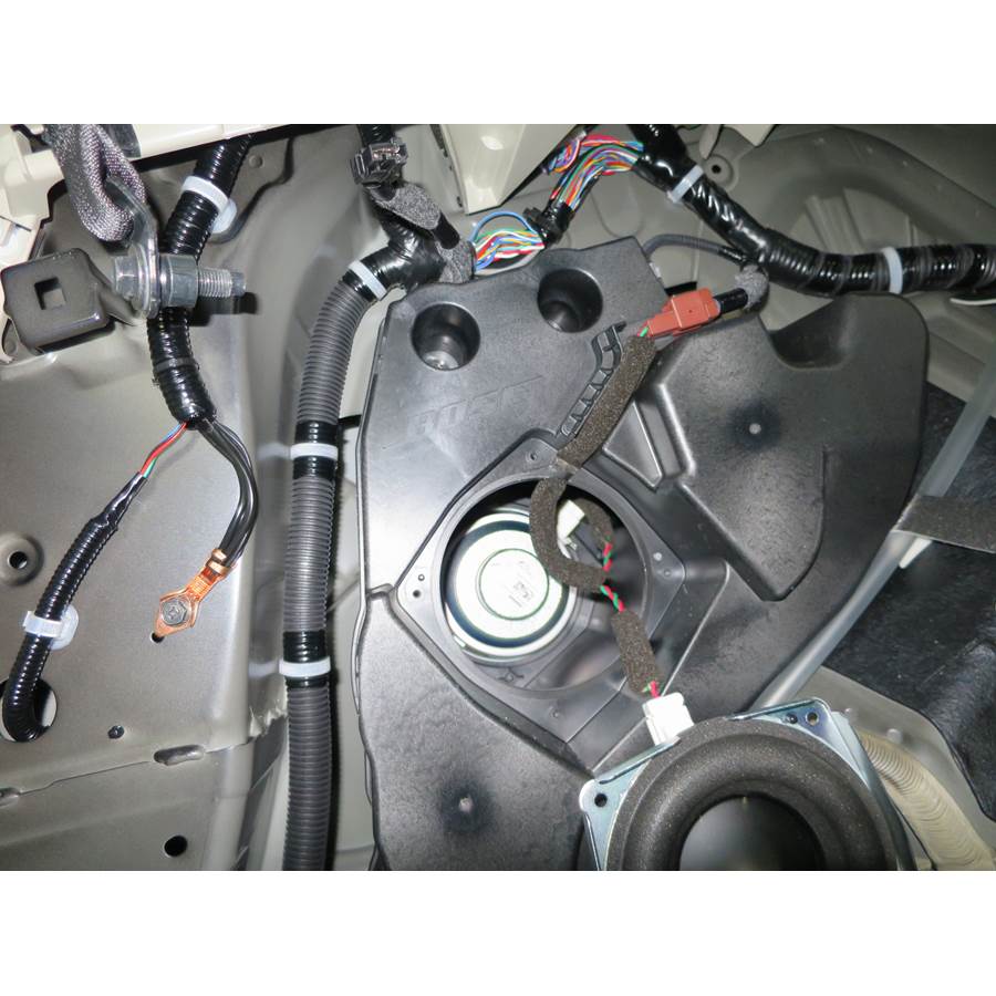 2021 Nissan Armada Far-rear side speaker removed