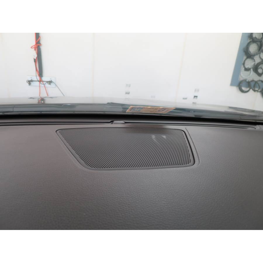 2014 Hyundai Azera Center dash speaker location