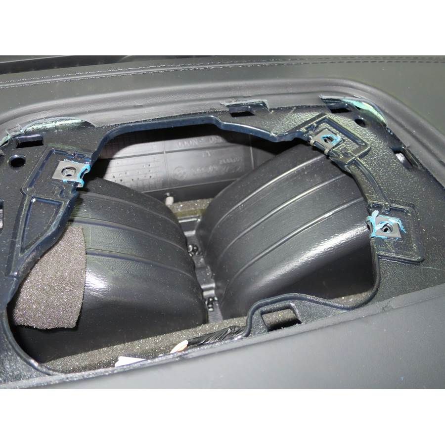 2012 Hyundai Equus Center dash speaker removed