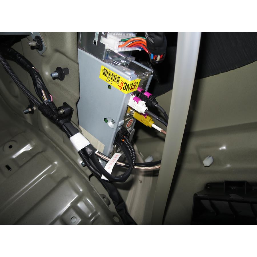 2016 Hyundai Equus Factory amplifier
