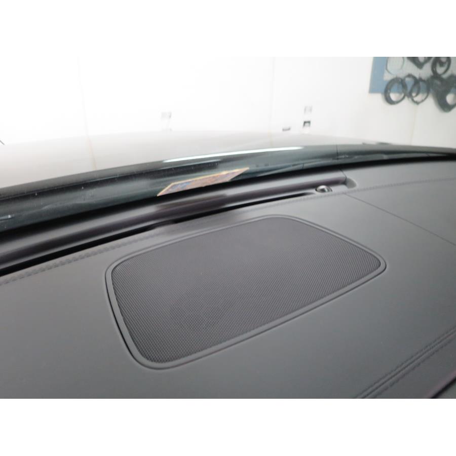 2016 Hyundai Equus Center dash speaker location