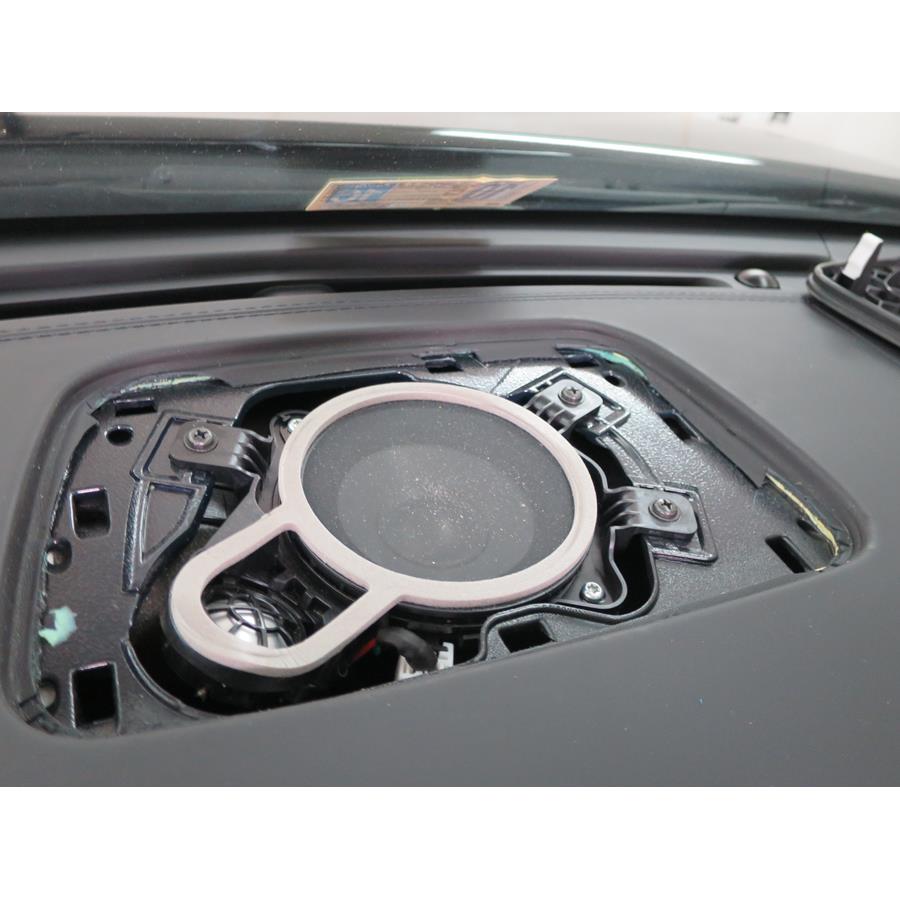 2016 Hyundai Equus Center dash speaker