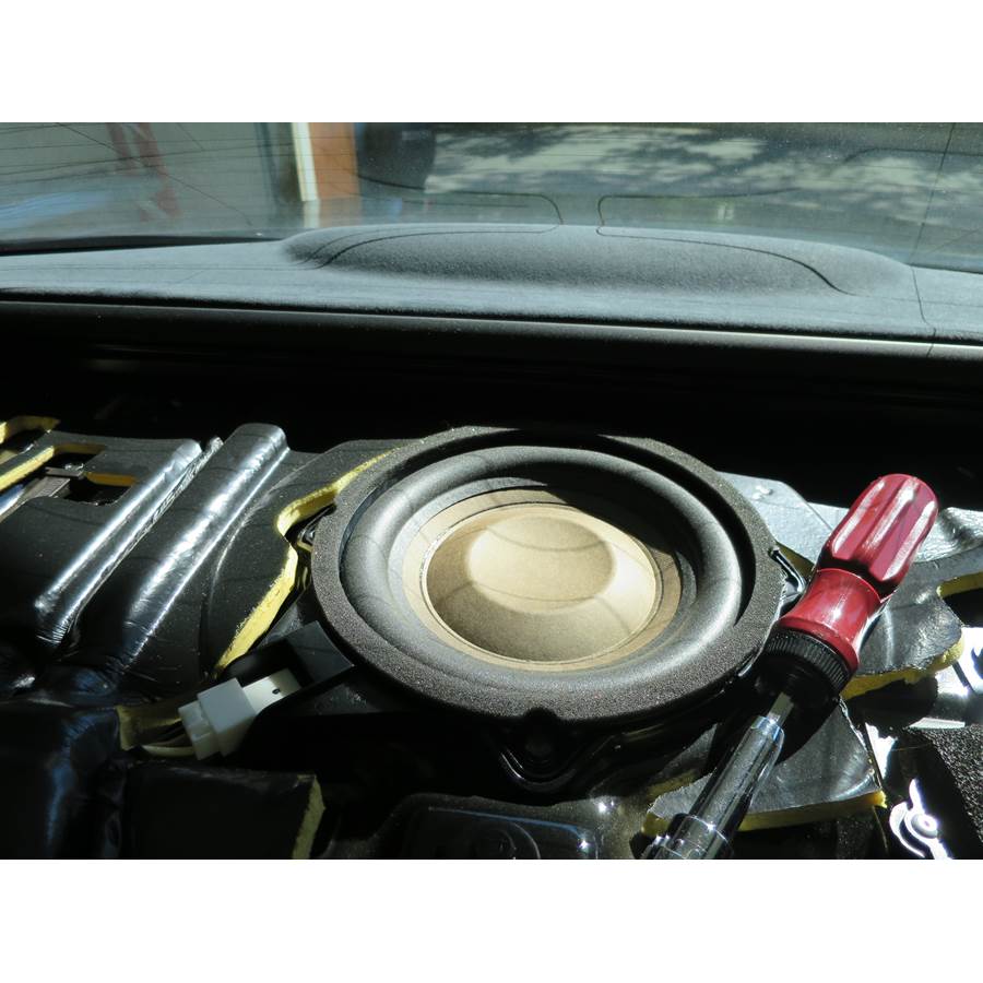 2012 Hyundai Equus Rear deck center speaker