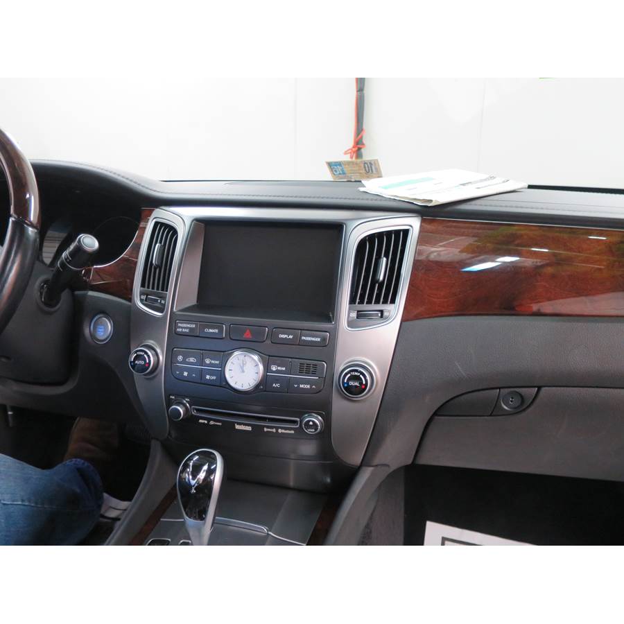 2015 Hyundai Equus Factory Radio
