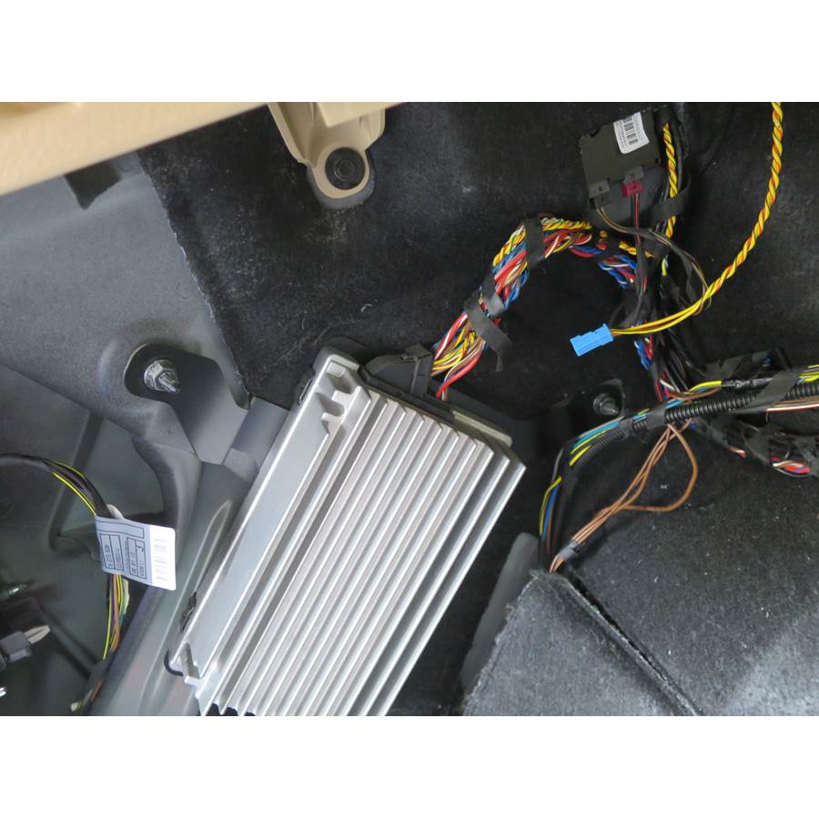 2014 BMW X1 Factory amplifier
