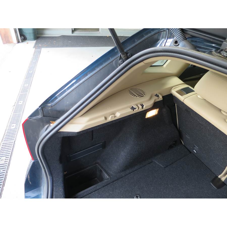 2013 BMW X1 Side panel speaker location