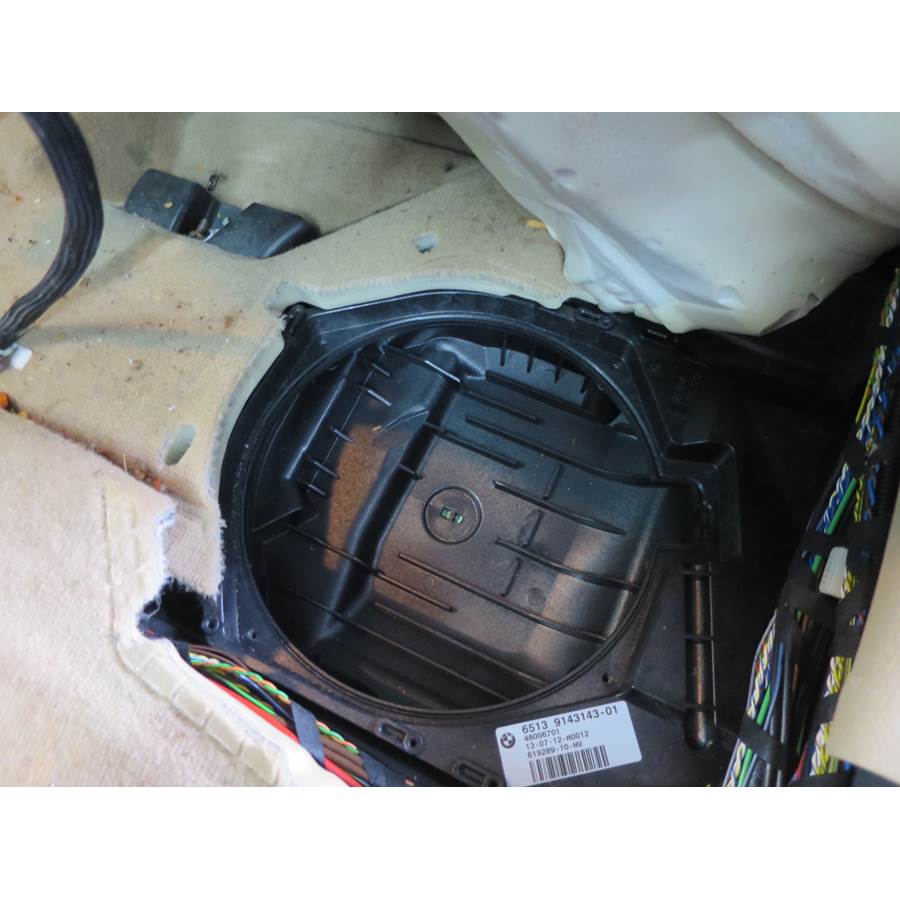2013 BMW X1 Under front seat speaker removed