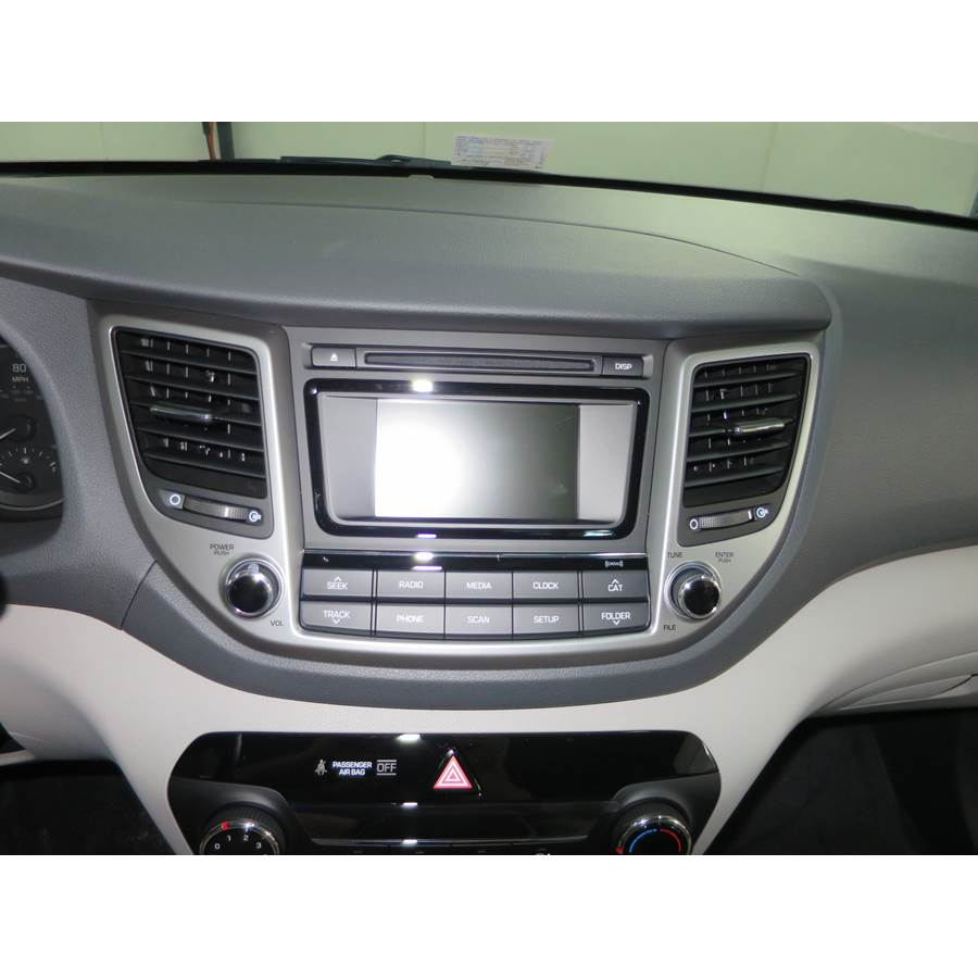 2016 Hyundai Tucson Factory Radio