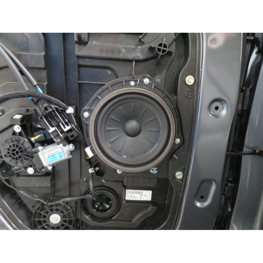 2018 Hyundai Tucson Rear door speaker