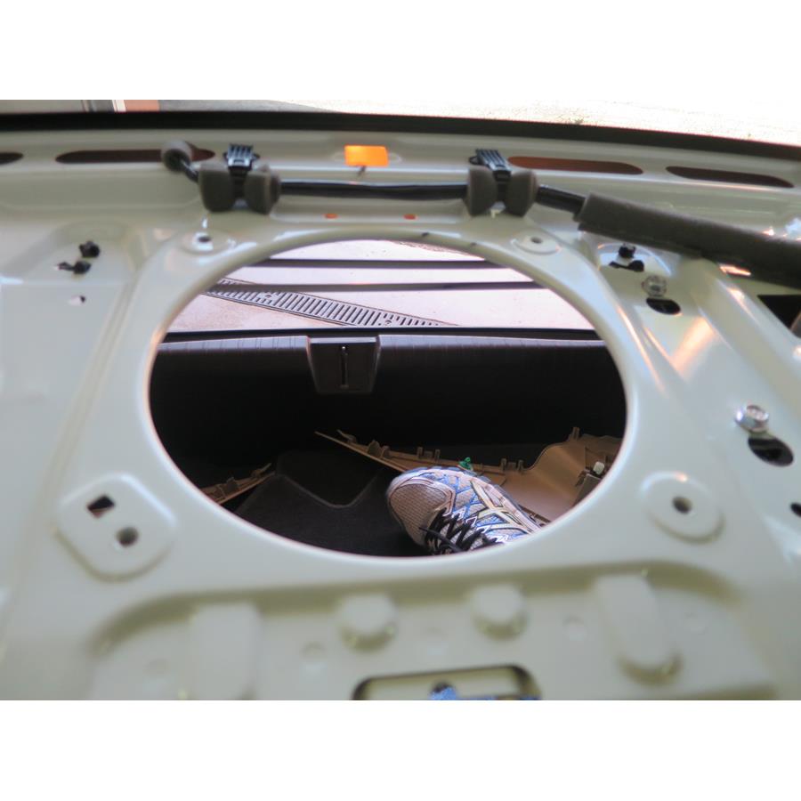 2016 Acura ILX Rear deck center speaker removed