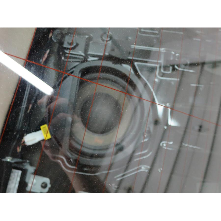 2016 Kia Cadenza Rear deck center speaker