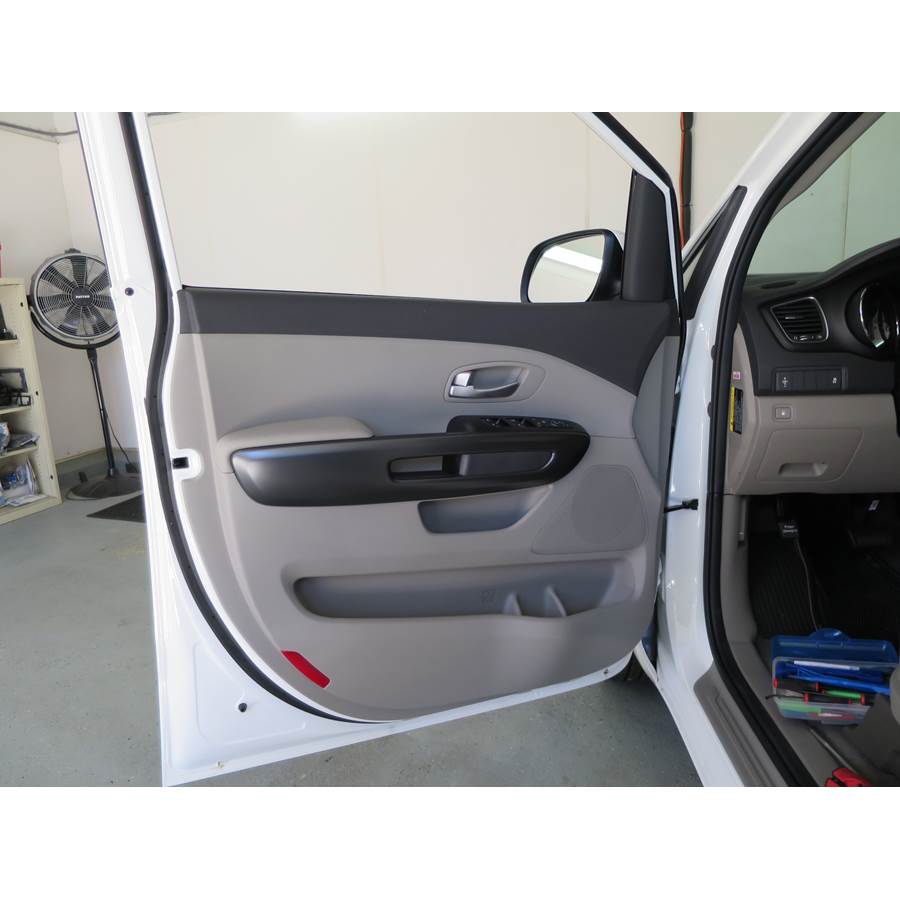 2016 Kia Sedona Front door speaker location