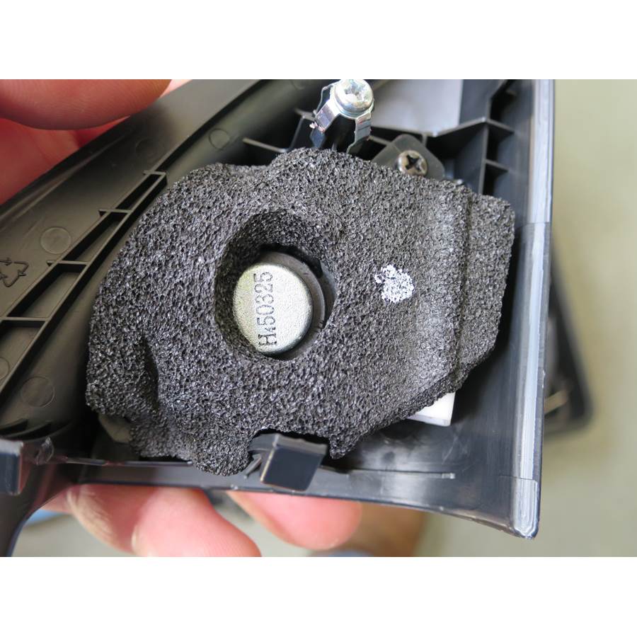 2017 Kia Sorento Front door tweeter