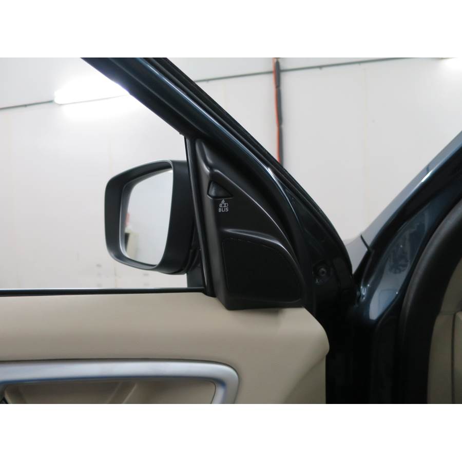 2013 Volvo XC60 Front door tweeter location