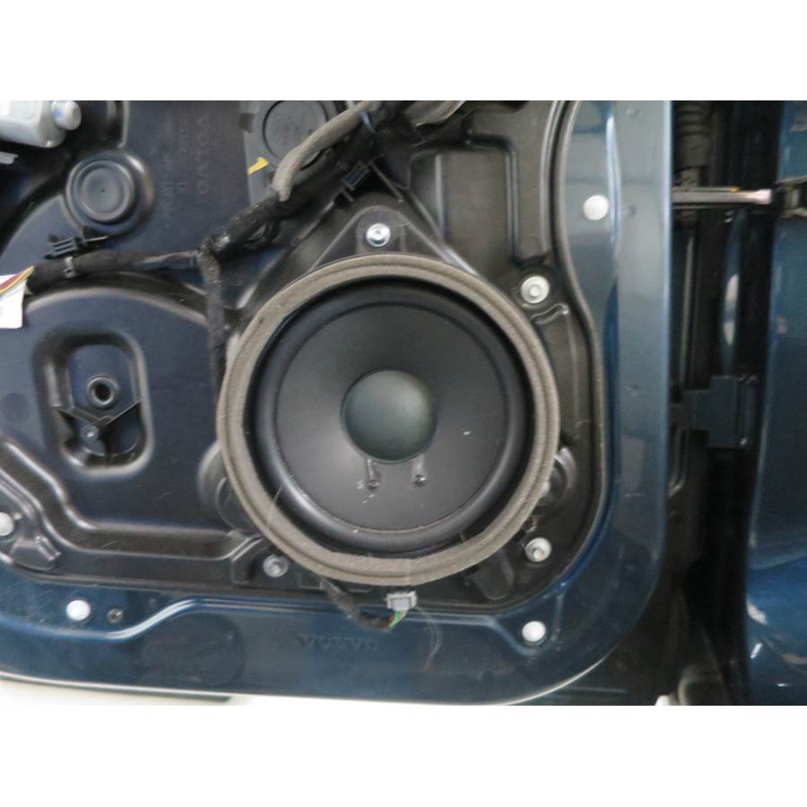 2016 Volvo XC60 Rear door woofer