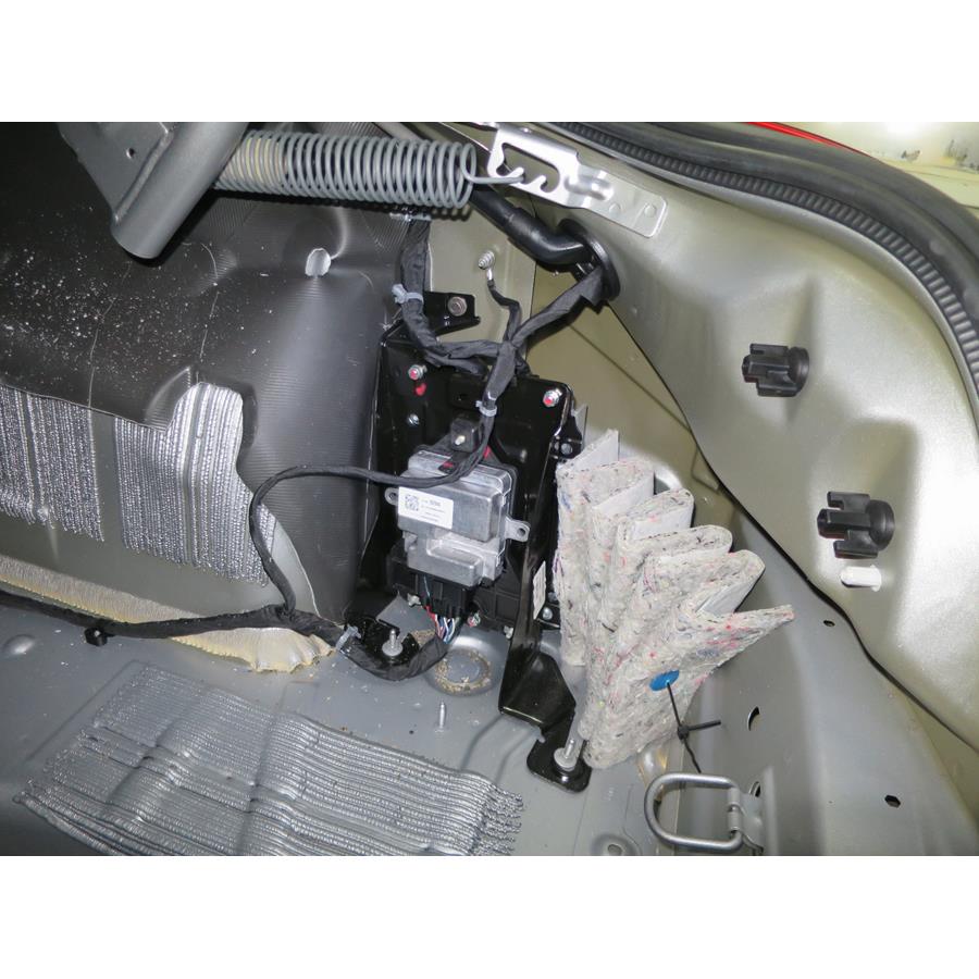 2013 Buick Regal Factory amplifier