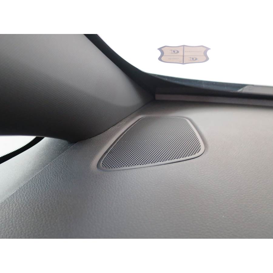 2018 Buick Cascada Dash speaker location