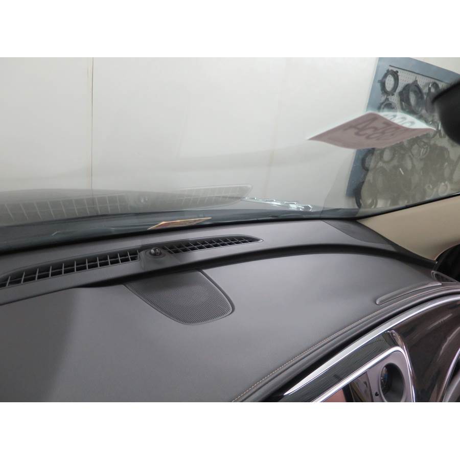 2020 Buick Envision Center dash speaker location